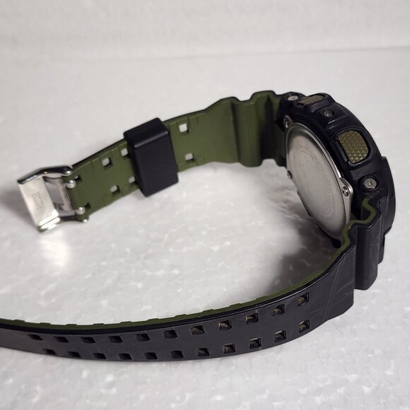 Casio G Shock Black and green NWOT condition Military series - Picture 6 of 12